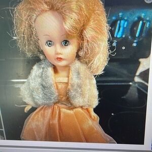 VTG Revlon Doll 1950's